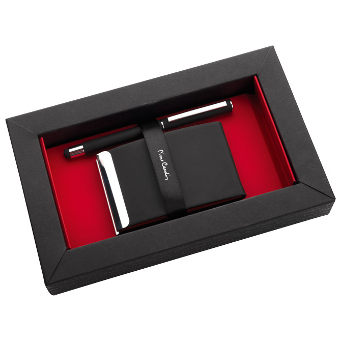 Set poklon etui za vizitke+roler Concorde Pierre Cardin B3500700IP3 crni Set poklon etui za vizitke+roler Concorde Pierre Cardin B3500700IP3 crni